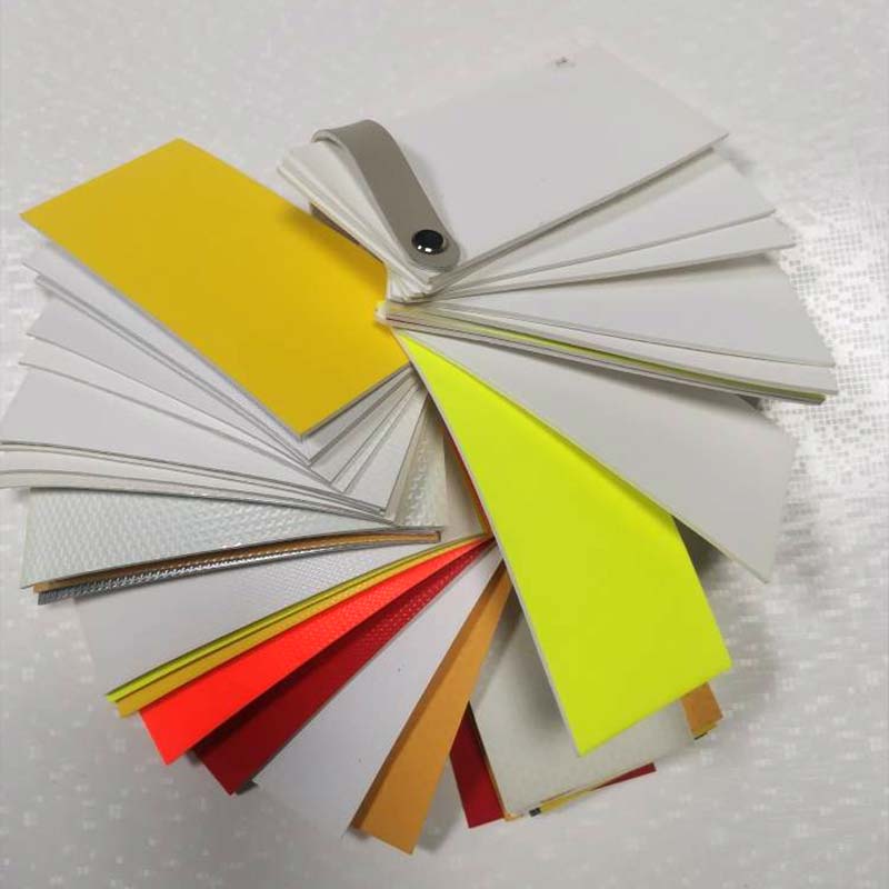 Forskellige mønstre PU syntetiske bolde fodboldlæder